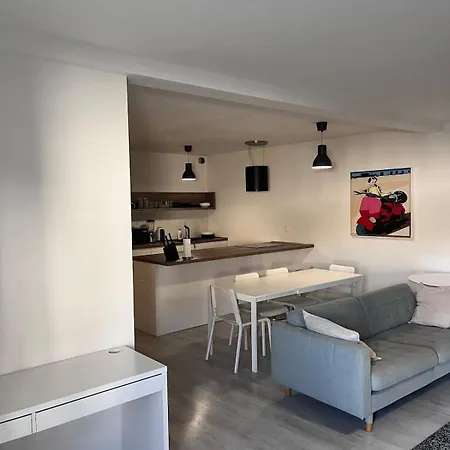 Apartament Center With Parking Space